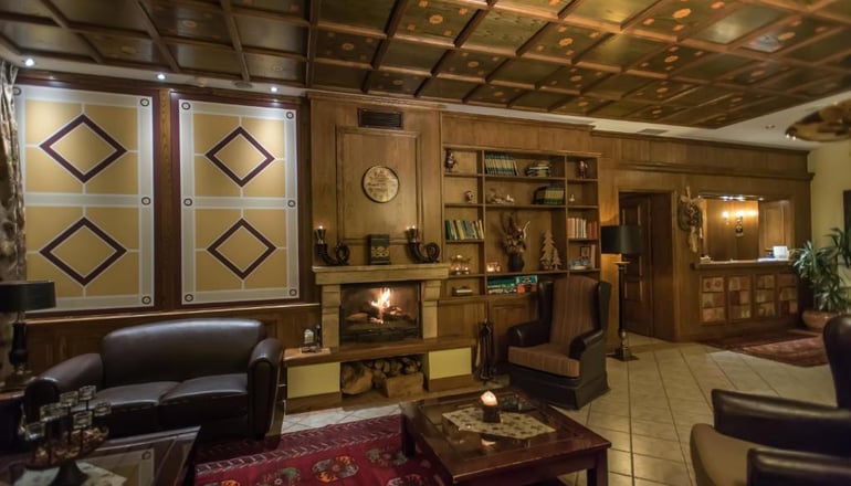 Deluxe Hotel Anesis