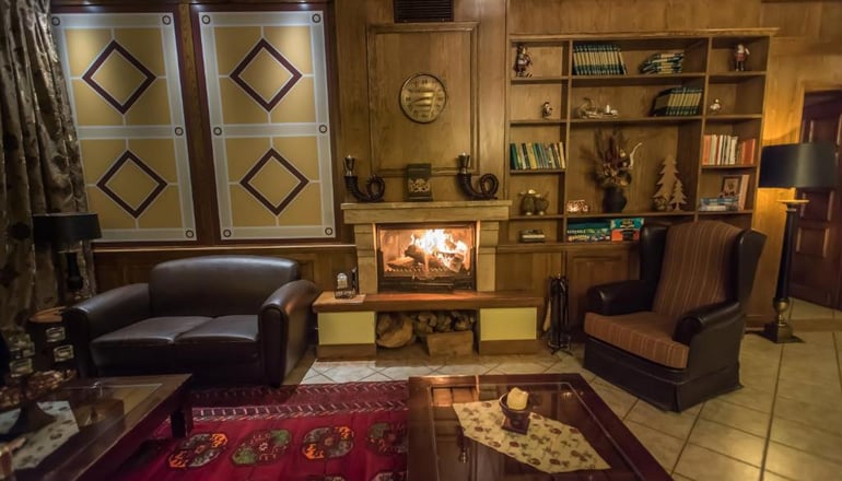 Deluxe Hotel Anesis