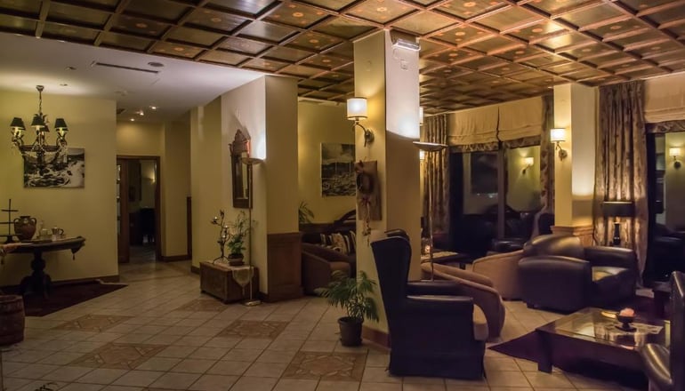 Deluxe Hotel Anesis