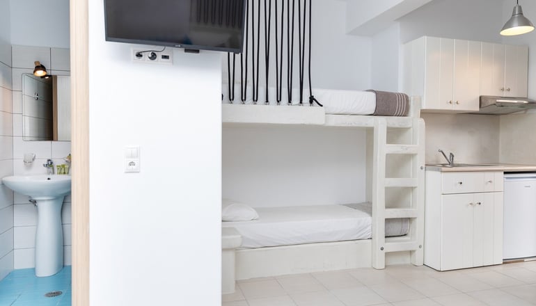 Depis Place Studios & Apartments