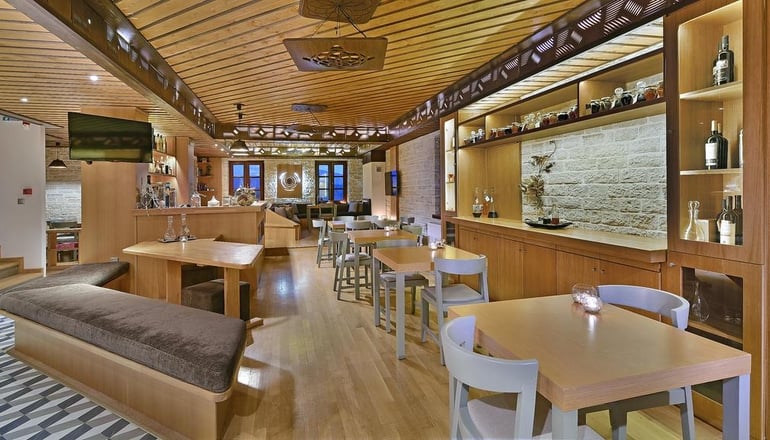 4* Dilofo Hotel Luxury Suites - Δίλοφο Ζαγορίου