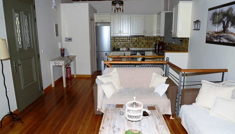 Dio Guesthouses - Λεωνίδιο, Αρκαδία
