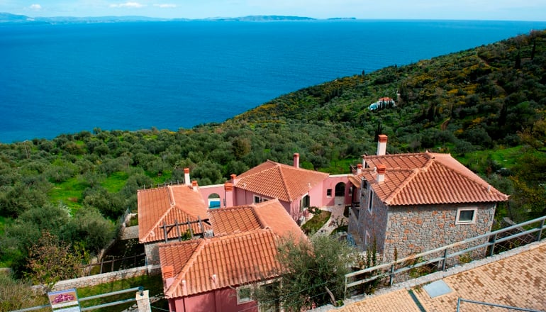 Dio Guesthouses - Λεωνίδιο, Αρκαδία