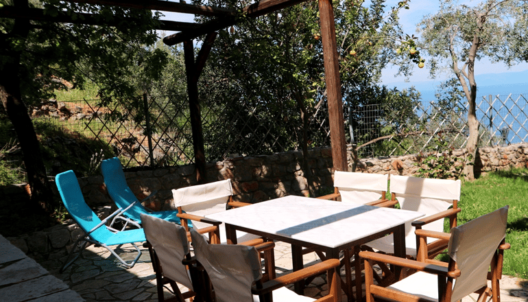 Dio Guesthouses - Λεωνίδιο, Αρκαδία