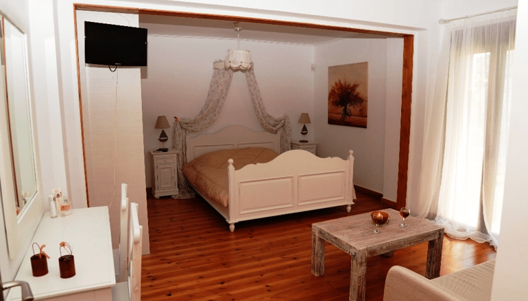 Dio Guesthouses - Λεωνίδιο, Αρκαδία
