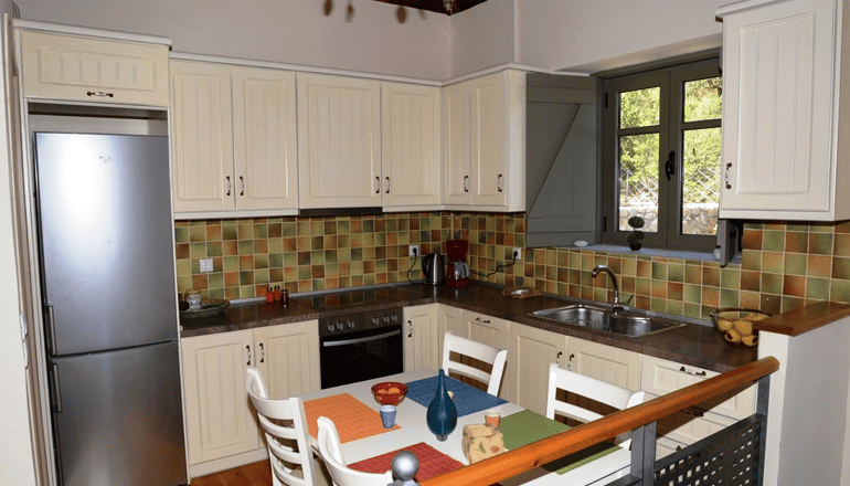 Dio Guesthouses - Λεωνίδιο, Αρκαδία