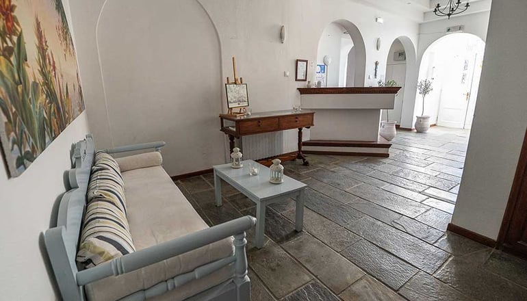 Dionysos Hotel - Πόρος