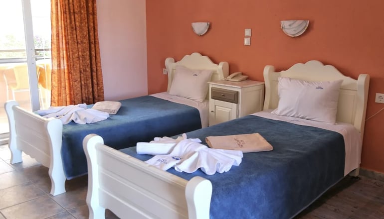 Dionysos Hotel - Πολύχρονο, Χαλκιδική