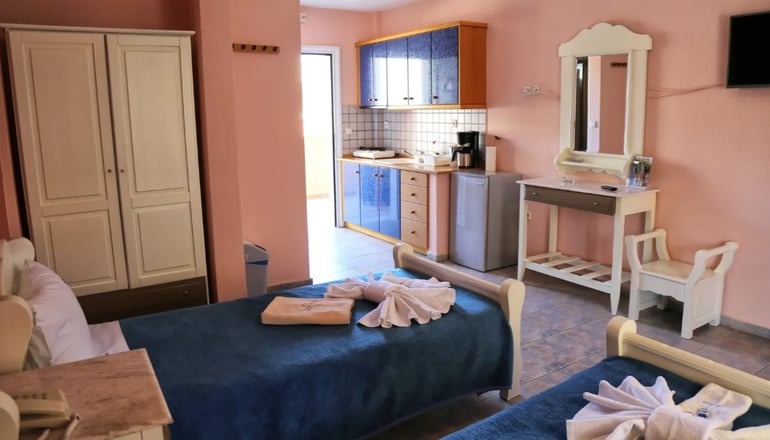 Dionysos Hotel - Πολύχρονο, Χαλκιδική