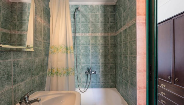 Dionysos Hotel Agistri - Σκάλα, Αγκίστρι