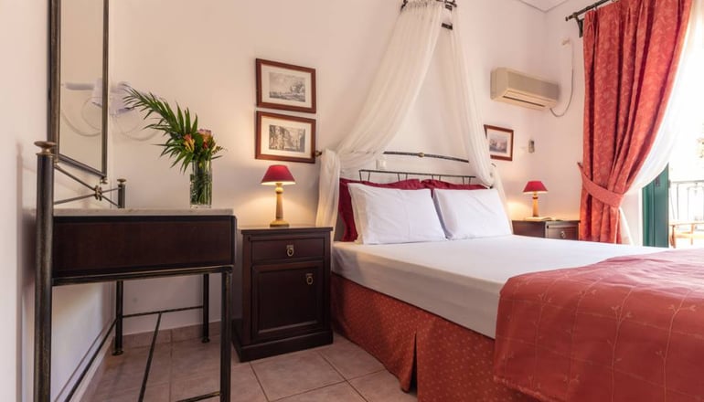 Dionysos Hotel Agistri - Σκάλα, Αγκίστρι