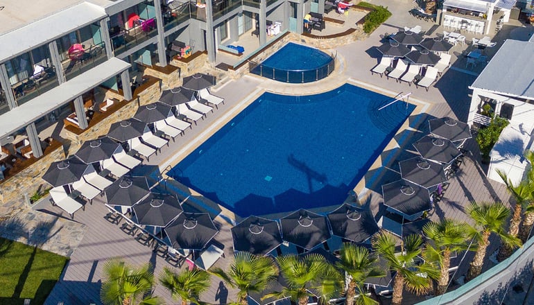 Dionysos Hotel & Suites