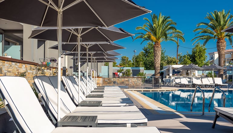 Dionysos Hotel & Suites