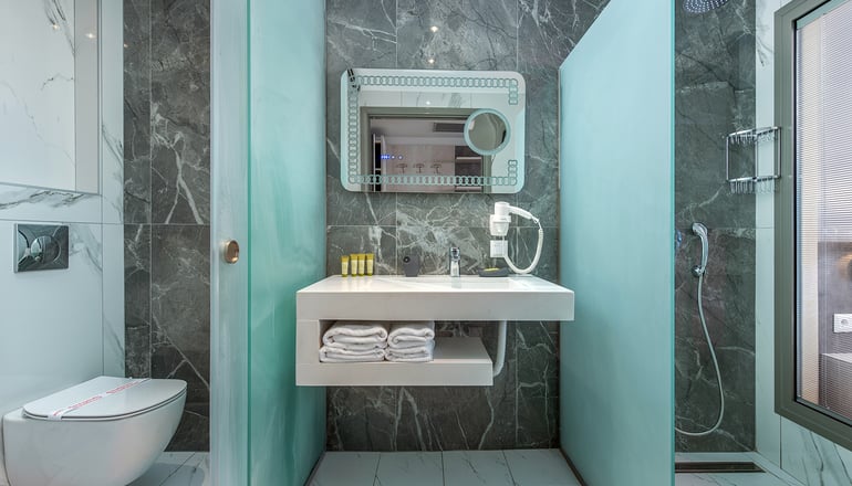 Dionysos Hotel & Suites