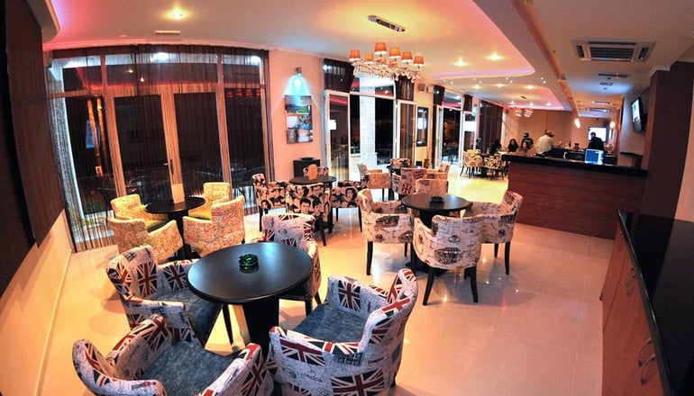 Dionysos Luxury Apartments