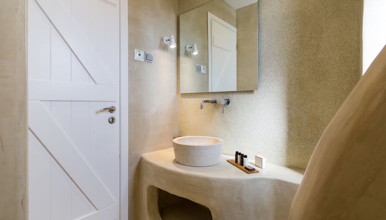 Dolphin Kastraki Studios & Apartments