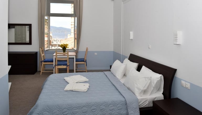 4* Douskos Guest House - Ύδρα