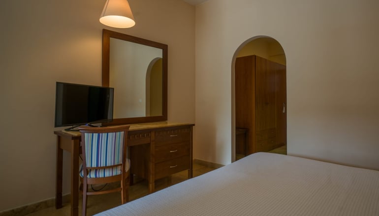 Dracos Hotel - Πάργα