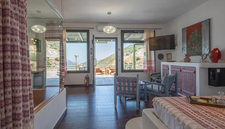 ELaiolithos Luxury Retreat - Νάξος