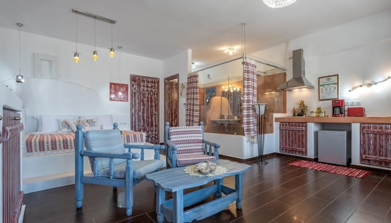 ELaiolithos Luxury Retreat - Νάξος