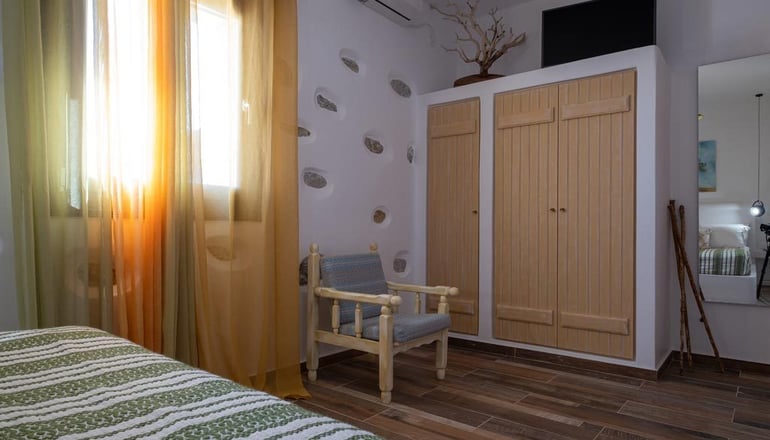 ELaiolithos Luxury Retreat - Νάξος