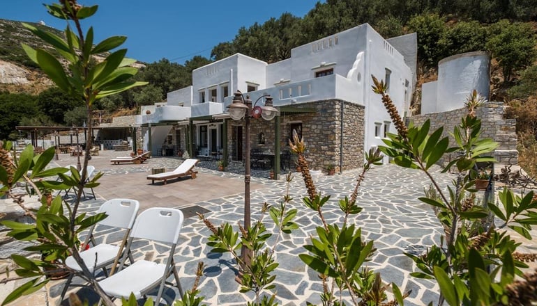 ELaiolithos Luxury Retreat - Νάξος