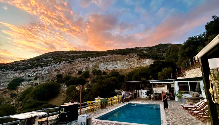 ELaiolithos Luxury Retreat - Νάξος