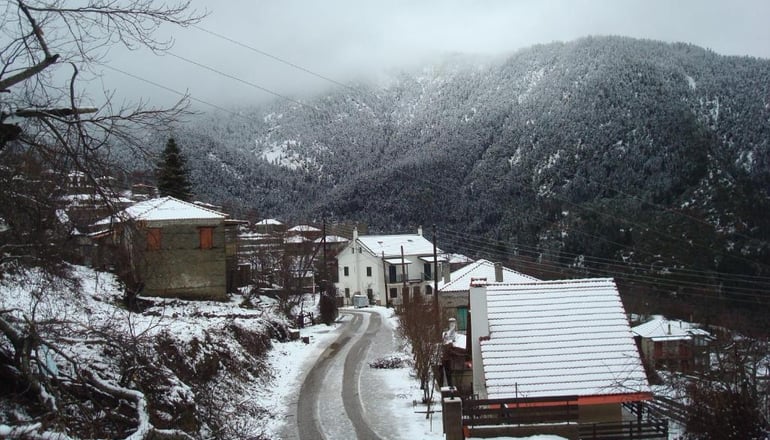Elatou Hotel