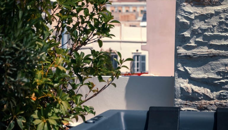 Ninemian Suites Syros - Ερμούπολη, Σύρος