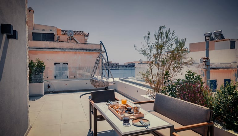 Ninemian Suites Syros - Ερμούπολη, Σύρος