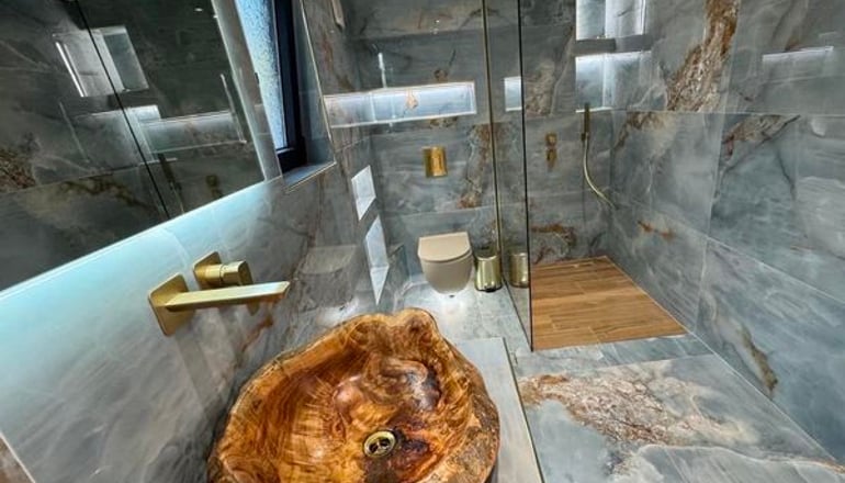 Element of Diros - Πύργος Διρού