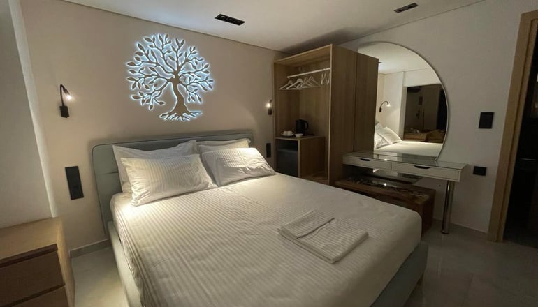 Element of Diros - Πύργος Διρού