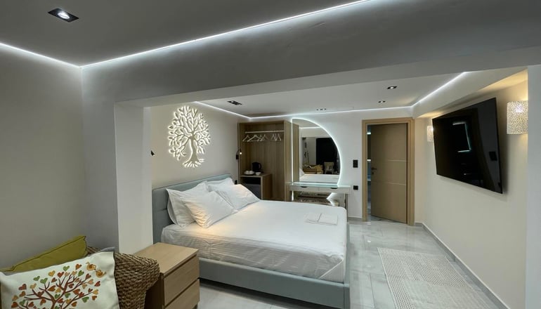 Element of Diros - Πύργος Διρού