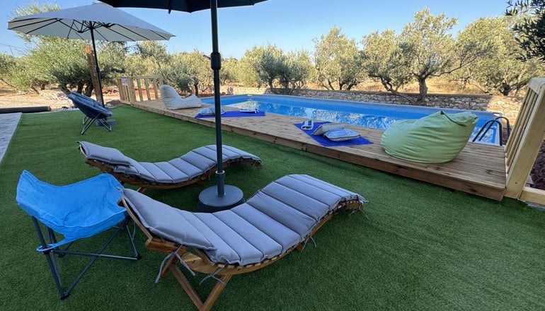 Element of Diros - Πύργος Διρού