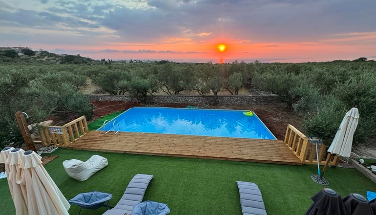 Element of Diros - Πύργος Διρού