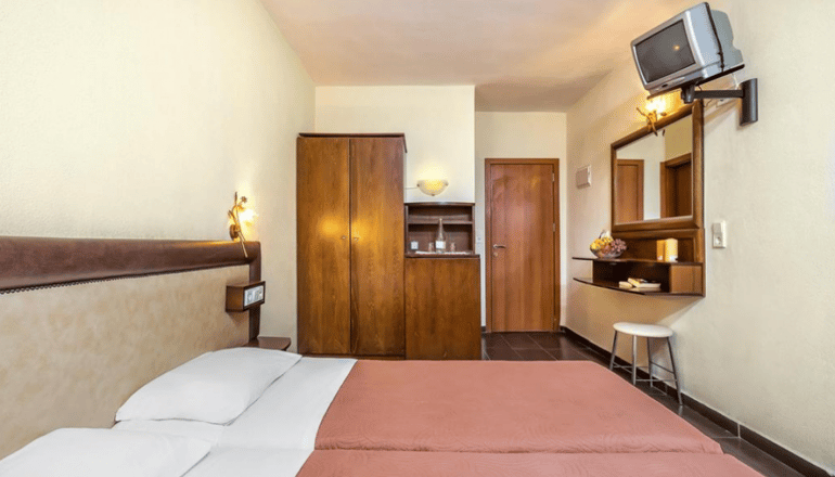 Elinotel Polis Hotel