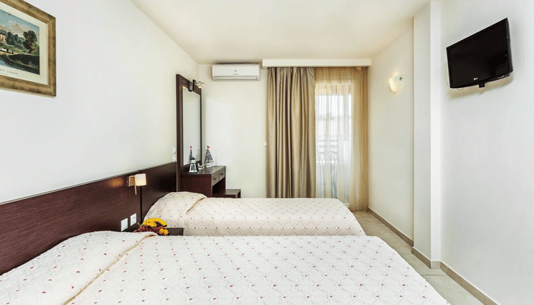 Elinotel Polis Hotel