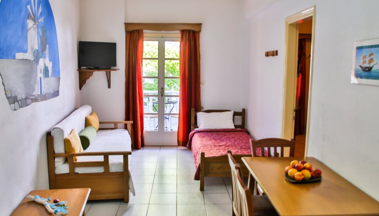 Elios Holiday Hotel
