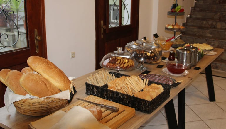 Elios Holiday Hotel