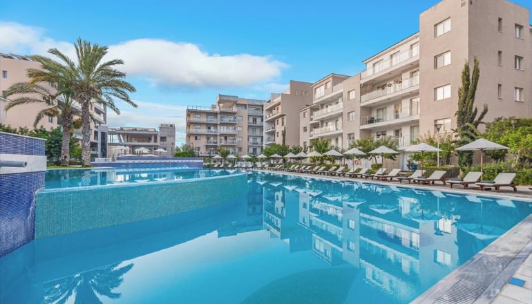4* Elysia Park