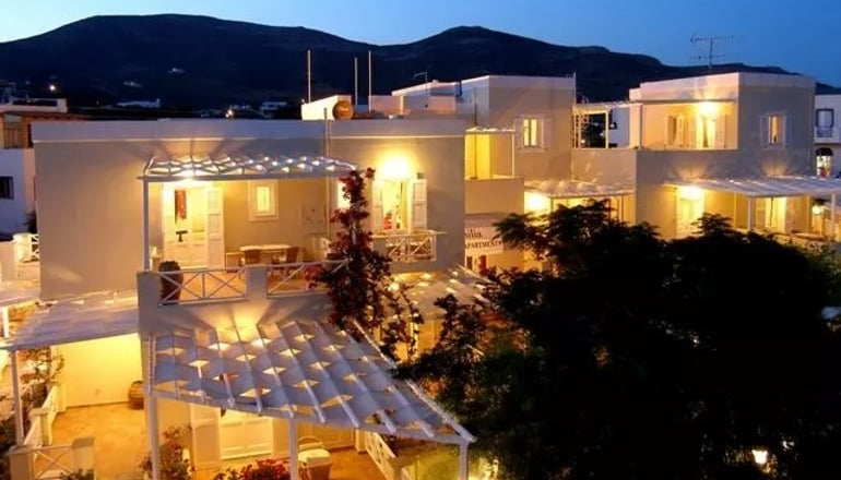 Emilia Luxury Apartments - Μέγας Γιαλός, Σύρος