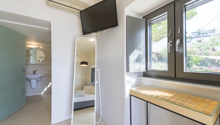 Emily Boutique Hotel - Αχλάδι, Σύρος