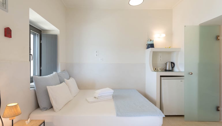 Emily Boutique Hotel - Αχλάδι, Σύρος