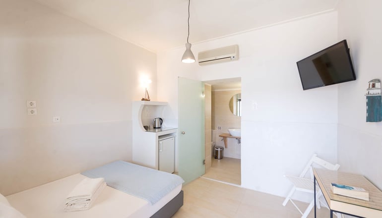 Emily Boutique Hotel - Αχλάδι, Σύρος