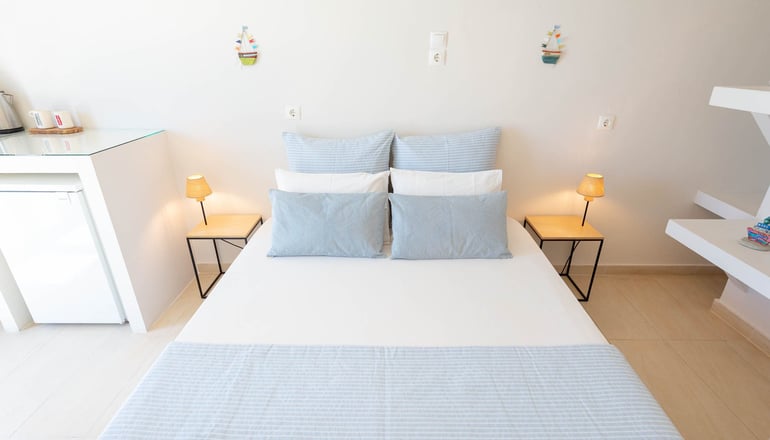 Emily Boutique Hotel - Αχλάδι, Σύρος