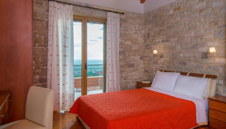 Enastron Villas - Κυπαρισσία