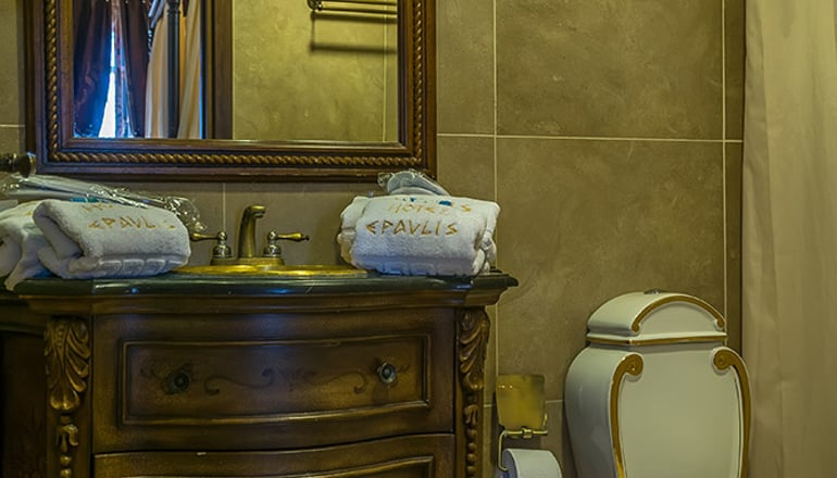 Epavlis Boutique Galaxidi