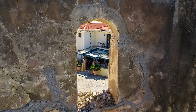 Epavlis Boutique Galaxidi