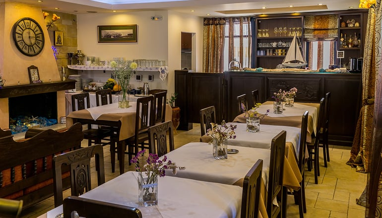 Epavlis Boutique Galaxidi