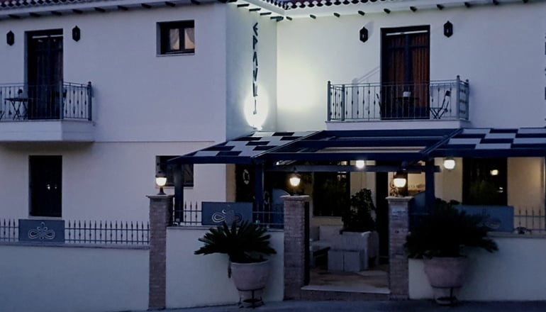 Epavlis Boutique Galaxidi - Γαλαξίδι